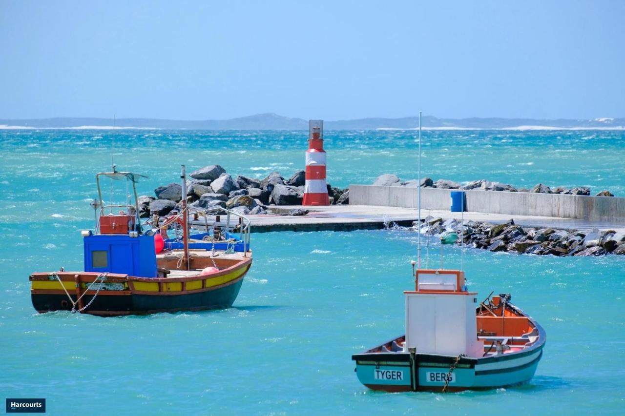 Harbour House 25 * Struisbaai