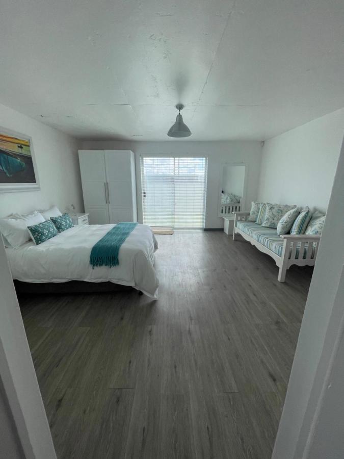 Harbour House 25 Struisbaai